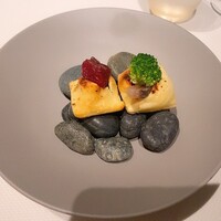 ベージュ アラン・デュカス 東京 - 