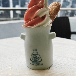 ゲロゲロミルクスタンド_0