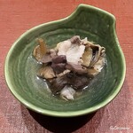 御料理 寺沢 - 地場 北上産色々な茸と熊肉のしゃぶしゃぶ