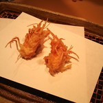 みかわ 是山居 - かりっと揚がっている海老さんの頭