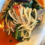 LOUIS PRIMA - 【ナスとほうれん草のトマトソースパスタ】1,200円（込）
