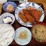 224630950 - 昼定食の魚フライ