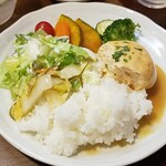 キッチン ブルー グローブ - ２度目のご飯、お新香、サラダも乗せてワンプレート！