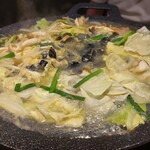 鉄板焼 人輪 - 宍道湖産しじみの肉炊き鍋（しじみ出汁）