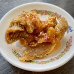 タイ国料理 ゲウチャイ - ランチ小皿 ガイトード タイ式チキンフライ