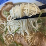 大分ラーメン十八番 - カタを頼んだけとヤワでした、