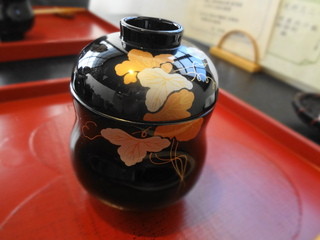 Kamakuramae Uogen - お椀　漆器が素敵です
