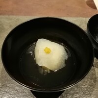 和食 板垣 - 椀物　清まし仕立て　毛蟹、小蕪、蕗