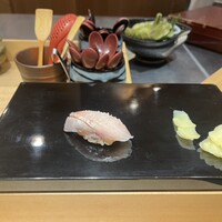 鮨 一 - 
