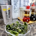 中華料理 末広 - わかめの中華風酢の物