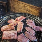 岩見沢精肉卸直営 牛乃家 - 