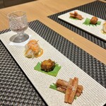 Meieki Sushi Suburimu - 前菜（ホタルイカの味噌漬け、かぶらとサーモンマリネ、鱈の旨煮、山牛蒡の梅肉和え）