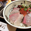 瀬戸内海鮮料理 若よし - 料理写真:海鮮丼
