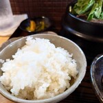 創作おでん 琥珀 - ご飯はお代わり自由です