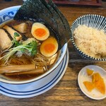 麺屋あじくま - 黒スペシャル1050円+くまごはん160円