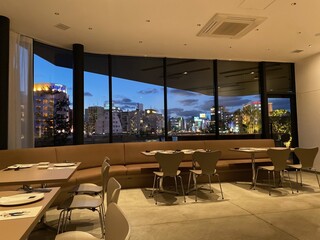 福岡市内でディナーなら！夜景が見えるおすすめのお店30選 [食べログ