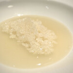 蒼 - ■12ヶ月特別飼育の地頭鶏　一山いけすの蛤
      コクのある鶏と蛤の一体感が増している気がします。
      カレーもちょっと恋しい(^^)