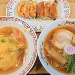 餃子の王将 - 天津飯セット（京風・麺並盛）＆餃子