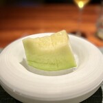 蒼 - ■天使音マスクメロン
      ふるさと納税で取り寄せた物とは、別モノ！（当たり前か）
      追熟などの管理から、専用の包丁でカットするところまで、すべてが違うんですから。
      こればかりはいつも、もっと食べたい(^^)