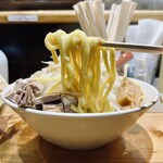 味噌麺処 花道庵 - 「あえ麺」の麺
            2023年11月17日