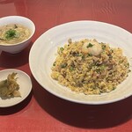 Chuuka Senya - 《八宝チャーハン》￥1200　自家製チャーシューや干し貝柱、干し海老で旨味倍増、千屋のオリジナルチャーハンです。※これらはコース料理には含まれません