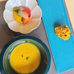 Atelier - 料理写真:・南瓜とレーズンのサラダ
・南瓜のポタージュ
・ピクルス