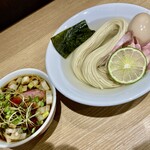 一番だしラーメン しんせん - 