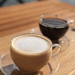 LAKEHOOD OKAYA CAFE - カフェオレ、ブレンドコーヒー
