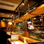 板前 鮨 はなれ - 店内
