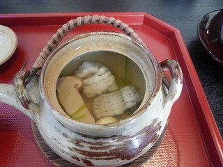 Kamakuramae Uogen - 松茸と鱧の土瓶蒸し