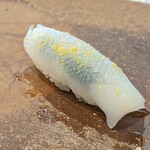 鮨 難波 - アオリイカ柚子塩