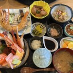 katsugyoranchisemmontemminoru - 上海鮮丼とエビフライ定食＋コーヒー付き