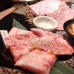 Seiniku Oroshi Tonya Choku Ei Yakiniku Ten Gyuujirou - 