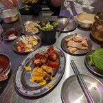 韓国食堂 サムギョプサル×食べ放題 キミニスパイス 別誂エ - 