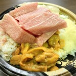 Hachishoku Senta - 海鮮丼2,300円＋大トロ1,800円