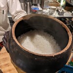 居酒屋 ちょーちょ - 塩むすび495円