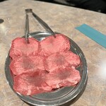 神戸元町 炭火焼肉 くにきや - タン