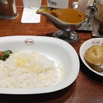 欧風カレー ボンディ 神保町本店 - 
