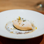 ARMONICO - シチリア産ピスタチオのクレームブリュレ オレンジのジェラート