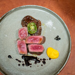 ARMONICO - 京都中勢以長期熱成但馬牛の薪焼き