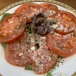 Tapas Kitchen by Massa - アンチョビとトマトのサラダ