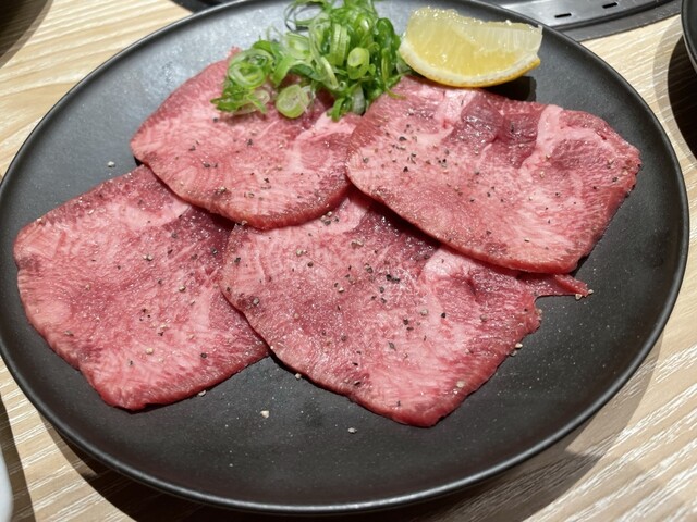 Tokusen Wagyu Yakiniku to Shabushabu Issunboushi Emion Kyoto Ten photo 4