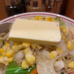東京タンメン トナリ - 板バター