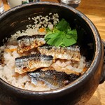 魚酒場 二つめ - 秋刀魚と生姜の釜飯‼️