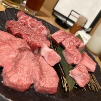 近江うし焼肉 にくTATSU 銀座店 - 