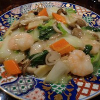 中国料亭 翠鳳 上野本店 - 海老入り塩焼きそば