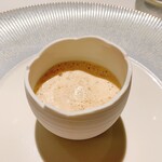 エートルアレーズ - セコガニとカブラのフラン