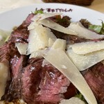 ラ・ベットラ・ダ・オチアイ - 牛肉のタリアータ