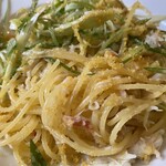 ラ・ベットラ・ダ・オチアイ - ズワイガニと九条ネギとカラスミのパスタ