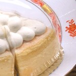 グリュッケンベルグ - 生チーズケーキ。450円